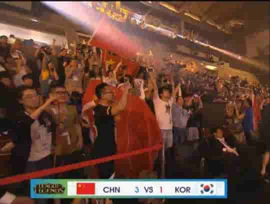 UZI三局天秀，中国队拿下LOL亚运冠军！玩家沸腾了：大满贯只差S8