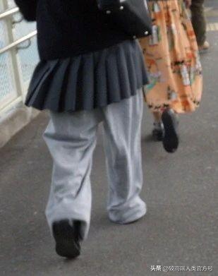 为什么日本高中禁止在JK下穿长裤？