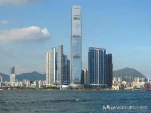 香港大楼-中国香港10大高层建筑，第一高楼近500米比“东方明珠”还要高
