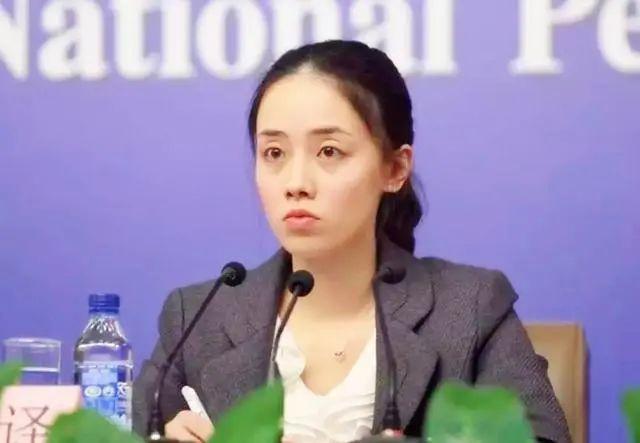 中国外交部“四大美女”翻译官,有颜有才,气质绝佳!