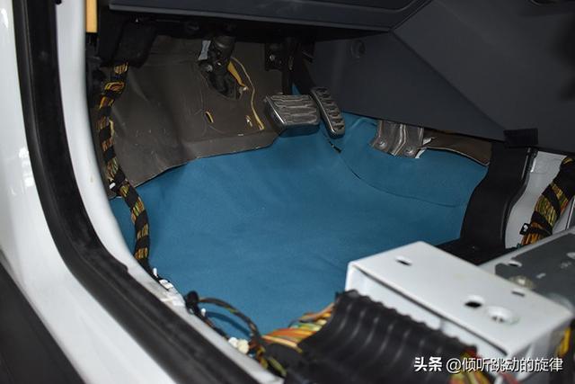 汽车隔音做哪里最管用?路虎汽车叶子板U型槽隔音降噪—佛山首指