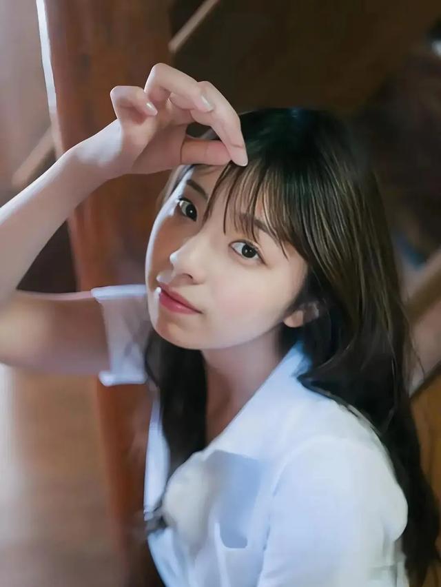 日本新星闪耀!20岁美少女菊地姫奈,身材颜值双在线