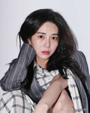 美女被阿(前韩女团成员自爆学生时代被前辈性侵此前曾遭队友霸凌数次自杀)