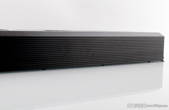 旗舰级六声道功放开箱 20年经典延续怎样应对当下需求?