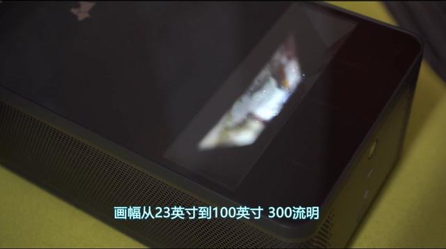 黑丝美女把玩puppy cube 大呼过瘾,女人到底喜欢玩什么
