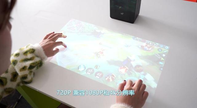 黑丝美女把玩puppy cube 大呼过瘾,女人到底喜欢玩什么