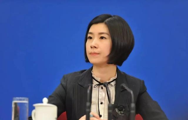 中国外交部“四大美女”翻译官,有颜有才,气质绝佳!