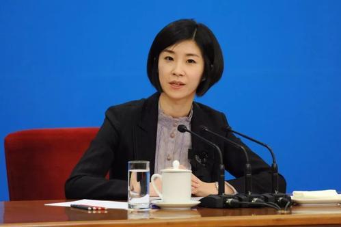 中国外交部“四大美女”翻译官,有颜有才,气质绝佳!