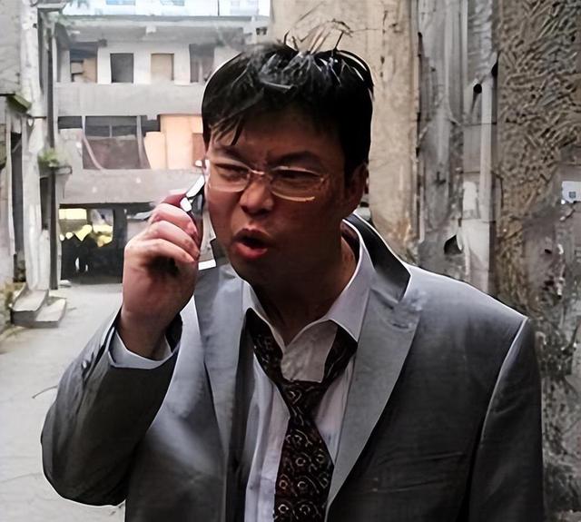 “老实人”王迅:抛弃人老珠黄的原配魏臻,娶小18岁娇妻后又出轨