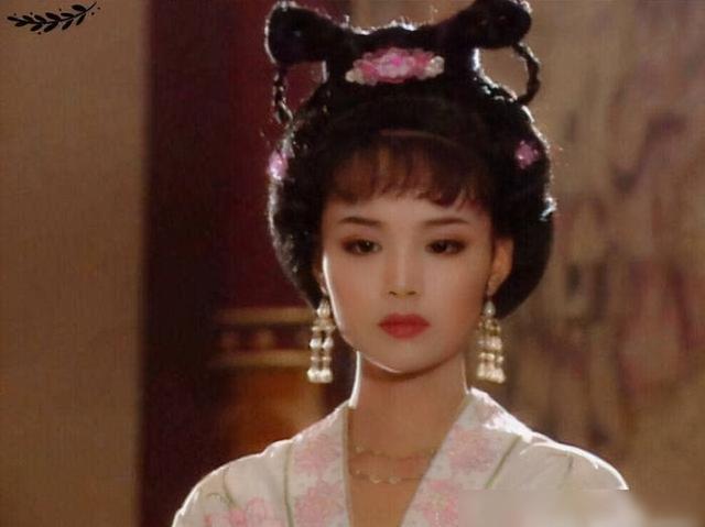 中国大陆10大美女影星,个个娇俏美丽、楚楚动人,你最喜欢谁?