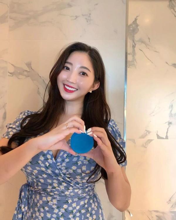 125斤微胖身材极品,韩国微胖美女带你“大码”身材不一样的美