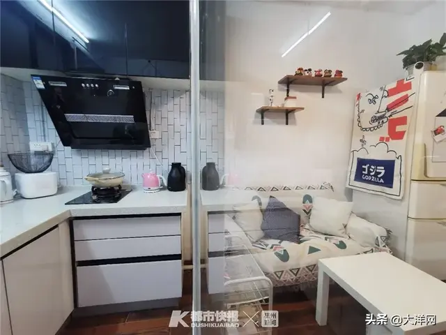 女孩独自改造毛坯房,破拆、刷墙、上漆,很多人都看呆了