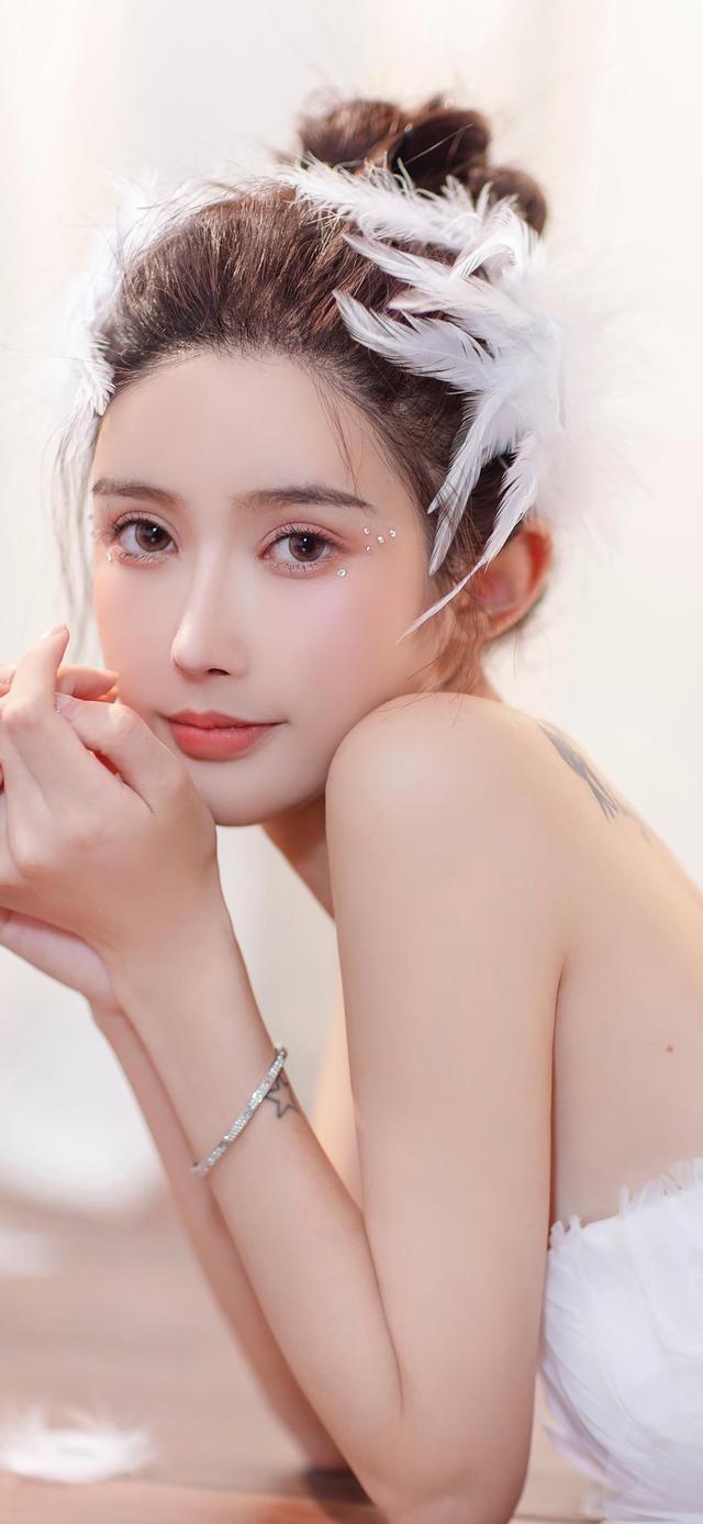 高清美女壁纸|才不要做你的甜心宝贝 只想做你的可爱鬼