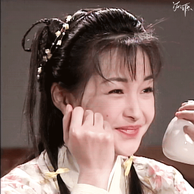 看够了雷同的双丫髻,明明编发、盘发和双马尾才是古装少女标配