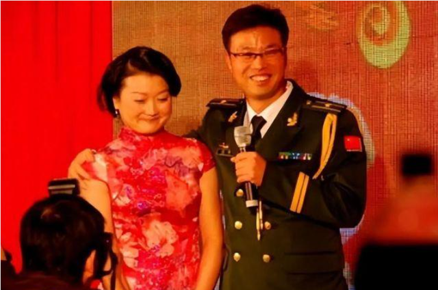 “老实人”王迅:抛弃人老珠黄的原配魏臻,娶小18岁娇妻后又出轨