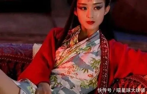 美女入魔黑化(同样是入魔黑化，花千骨靠美瞳，龙葵靠特效，她只需眼神就够了)