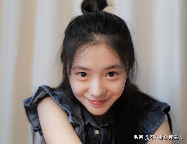 明明是美女,笑起来却很“恐怖”,这6位女星,不笑美艳一笑瘆人