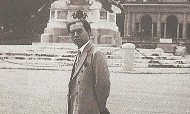 中国首位人体模特陈晓君:同学皆为她鞠躬,却被父亲打到卧床不起
