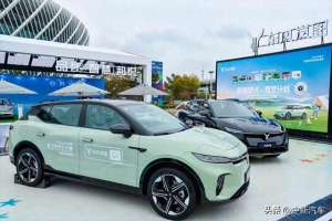 武汉骁龙汽车(东风岚图携手武网，共启2024武汉网球公开赛)