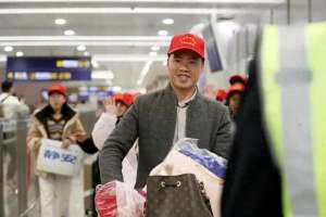 福贡到昆明汽车时刻表(云南福贡村民讲述，上在上海务工的故事。)