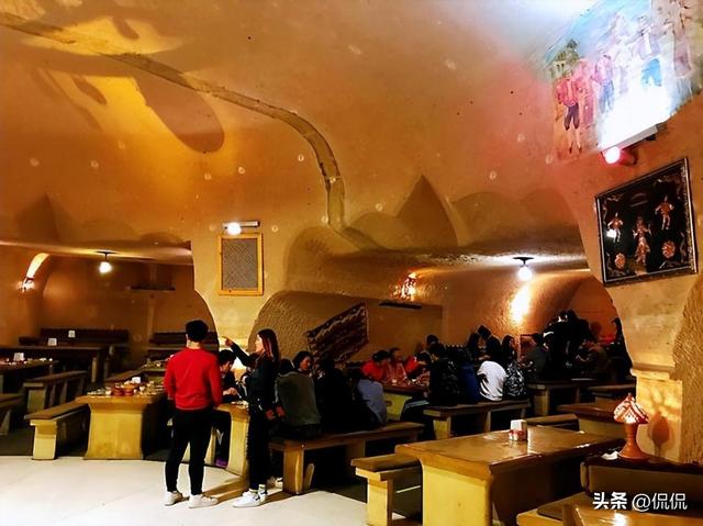 土耳其美女来中国开餐厅,嘲笑中国人钱太好赚,谁料最后却被打脸