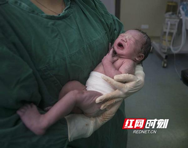 常宁国庆速写:他们用奋斗坚守,向祖国深情告白