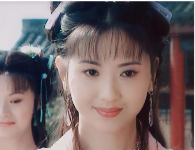 中国大陆10大美女影星,个个娇俏美丽、楚楚动人,你最喜欢谁?