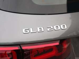 七座汽车报价及图片(13T、7座SUV，三十多万买入门版奔驰GLB 200，值不值？)