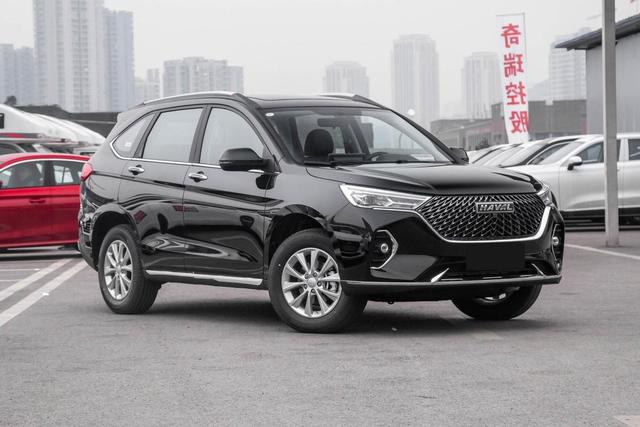 三款务实的家用车,颜值、空间都能打,6.88万就有大七座