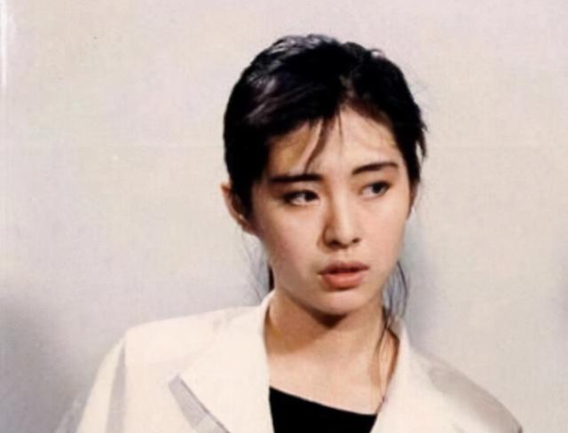 为什么那个年代港星的港风妆各有特色,高级又惊艳?