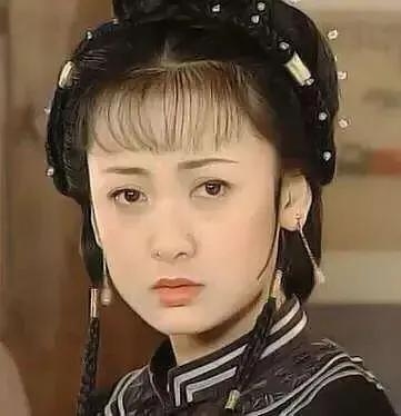 看够了雷同的双丫髻,明明编发、盘发和双马尾才是古装少女标配