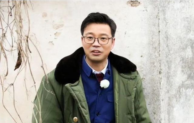 “老实人”王迅:抛弃人老珠黄的原配魏臻,娶小18岁娇妻后又出轨