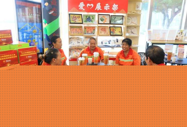 热了渴了累了进来歇歇脚!顺德已建成13个户外劳动者爱心驿站