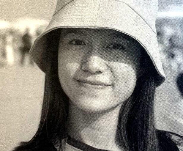 杨振宁精神矍铄与妻子合体亮相,44岁翁帆发福水肿,憔悴了不少