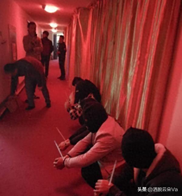 湖北卖淫团伙被警方抓获:妓女必须经过严格审核才能到俱乐部工作