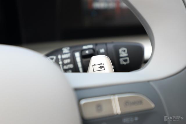 加氢5分钟续航596km,比电车好用多了!现代这款氢能源汽车会爆火?