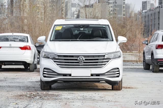 车长5346mm合资真7座家用MPV,德系低价高配高端车,实拍大众威然