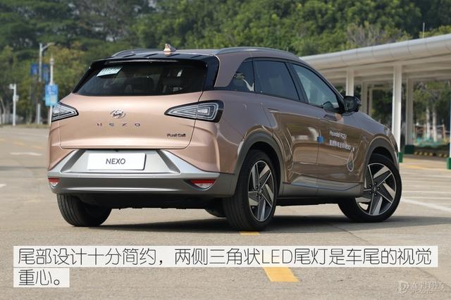 加氢5分钟续航596km,比电车好用多了!现代这款氢能源汽车会爆火?