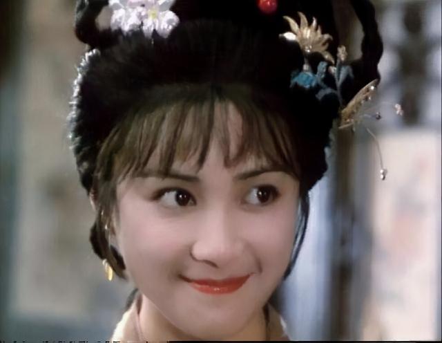 中国大陆10大美女影星,个个娇俏美丽、楚楚动人,你最喜欢谁?