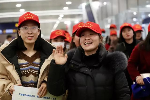 云南福贡村民讲述,上在上海务工的故事。