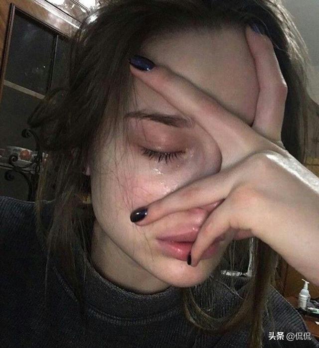 土耳其美女来中国开餐厅,嘲笑中国人钱太好赚,谁料最后却被打脸
