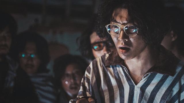 “努力标杆”张艺兴:背后的男人帮到底多强?任何顶流都无法代替
