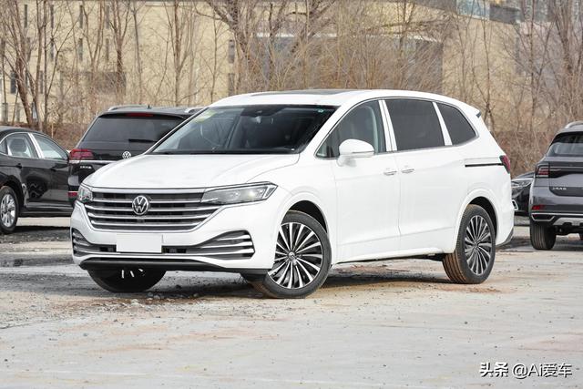 车长5346mm合资真7座家用MPV,德系低价高配高端车,实拍大众威然