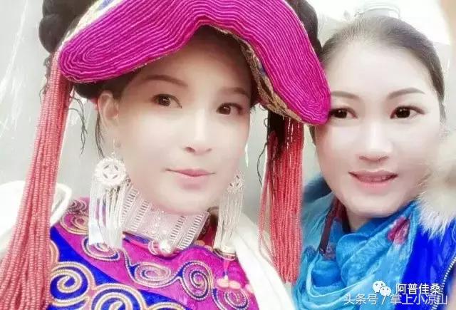 阿依阿芝，逃婚记！