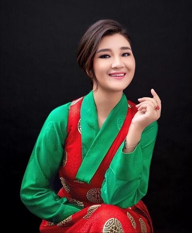 “最美女中音”降央卓玛变“跳梁小丑”,刀郎:恩将仇报绝不原谅