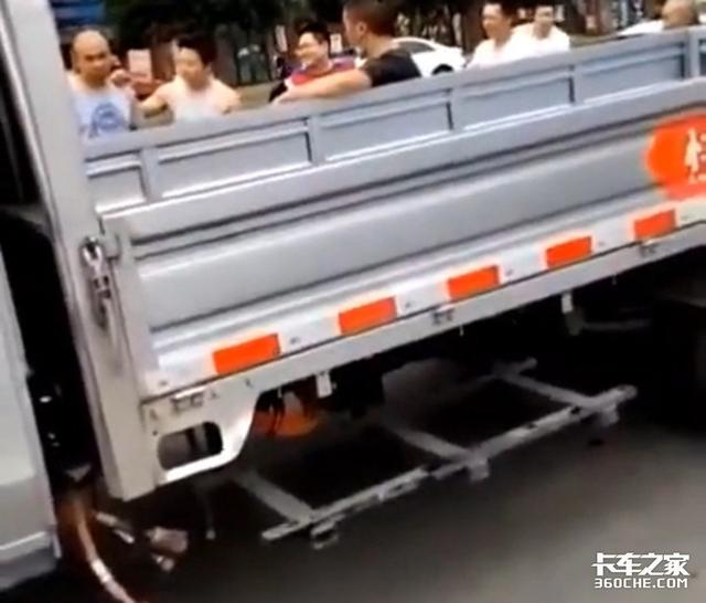 没想到连新能源车也偷,价值8万的电池组被盗能理赔吗?