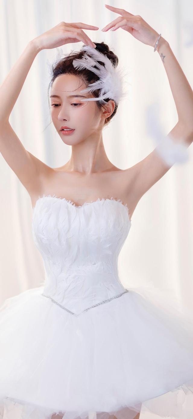 高清美女壁纸|才不要做你的甜心宝贝 只想做你的可爱鬼