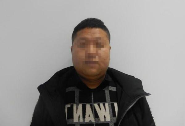 温柔善良的“芒果女孩”被捕后真相大白,真人竟是“抠脚大汉”