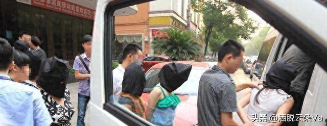湖北卖淫团伙被警方抓获:妓女必须经过严格审核才能到俱乐部工作