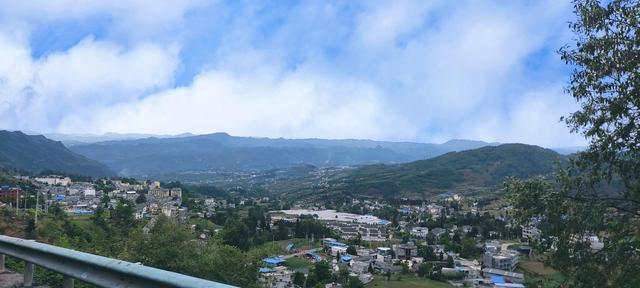 好个龙昌坪，美女晒罗裙——大方屋脊绿塘龙昌坪大山之行
